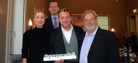 von links Sandra Sondermann, Georg Plesser (General-Manager der Villa Kennedy), Jörg Müller, Walter Mirwald. von links Sandra Sondermann, Georg Plesser (General-Manager der Villa Kennedy), Jörg Müller, Walter Mirwald.